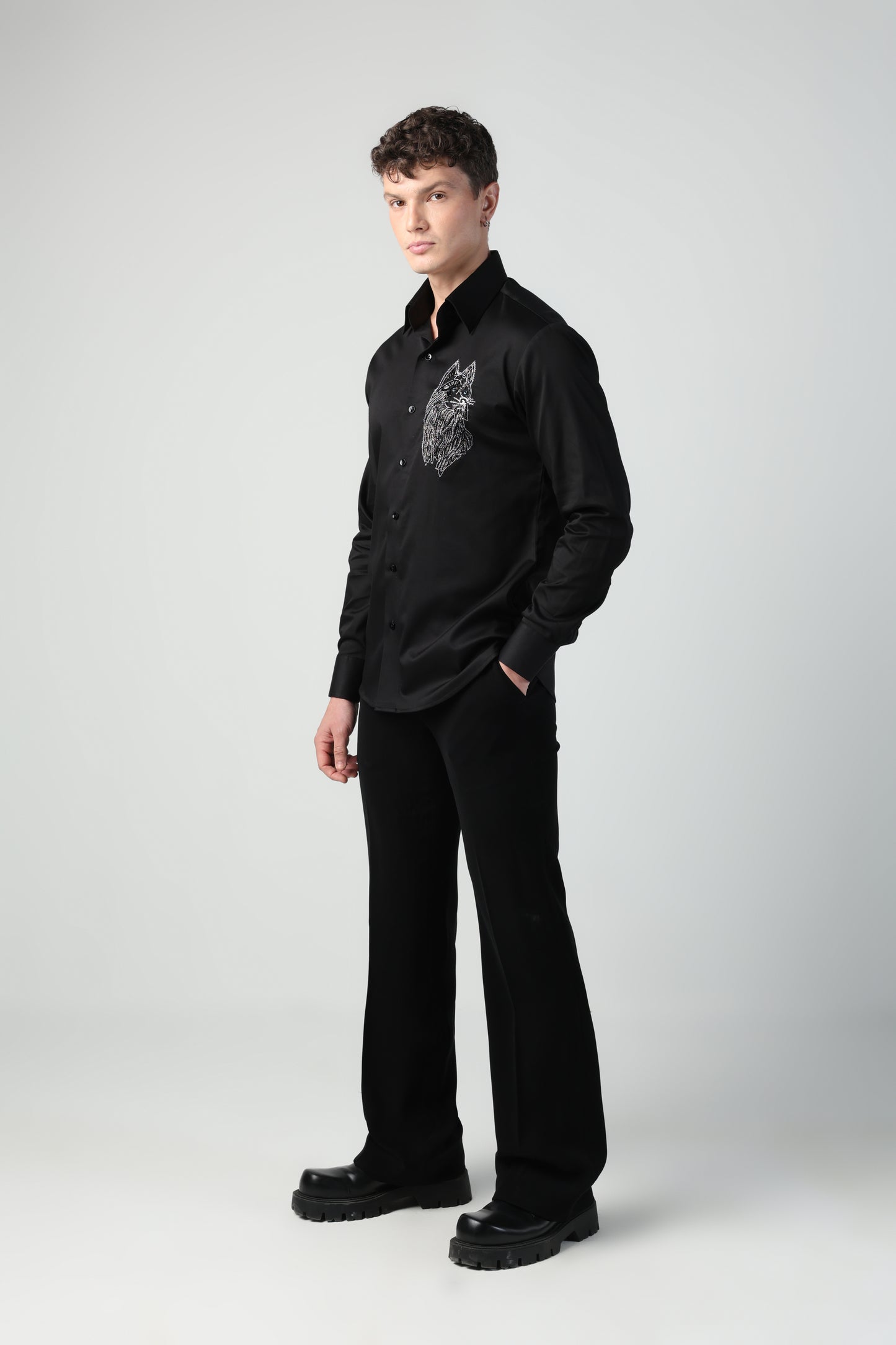 AKIRA BLACK HUSKY DOG HAND EMBROIDERED SHIRT (PET SPECIAL)