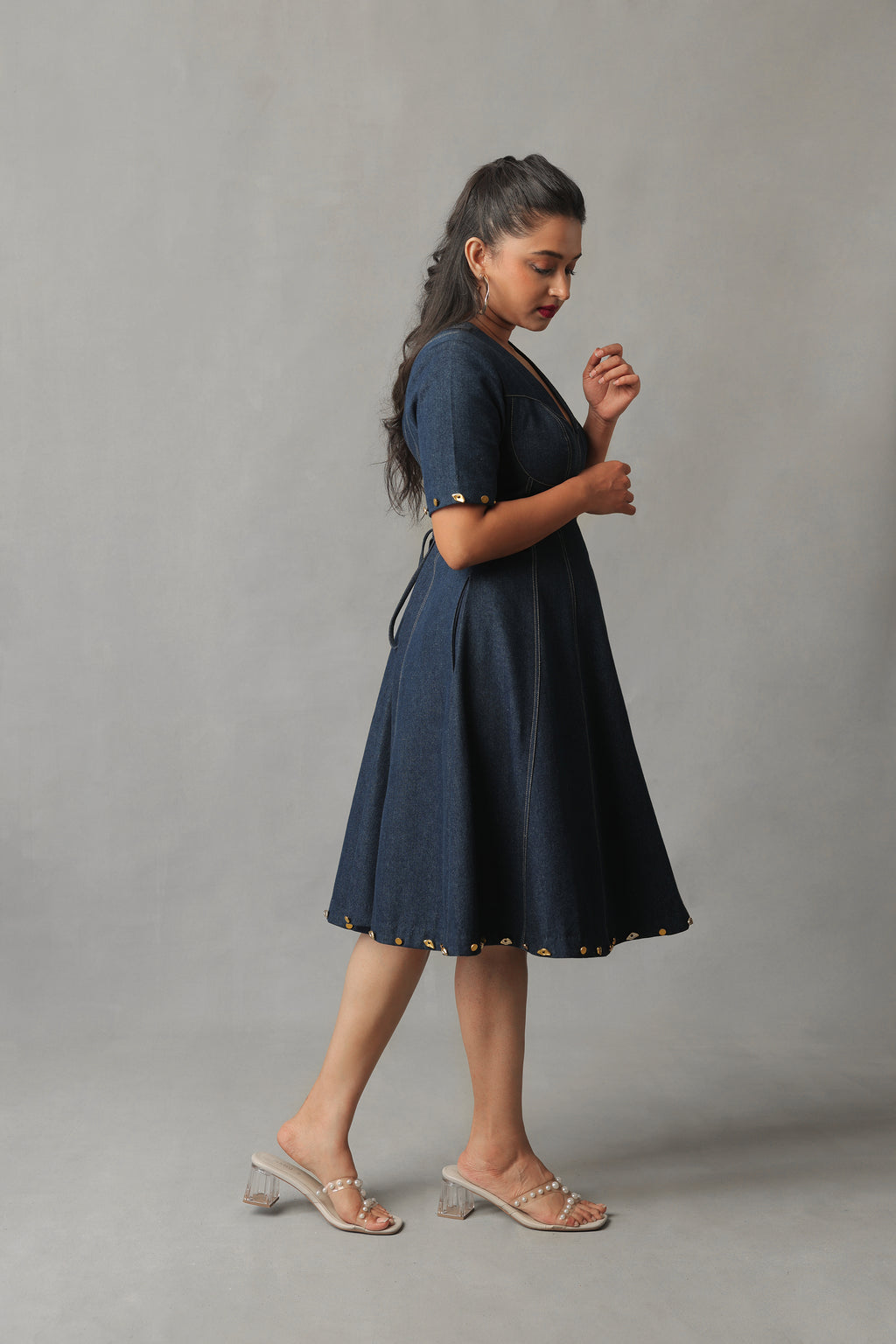 SORA DARK BLUE DENIM DETACHABLE BUTTONED DRESS