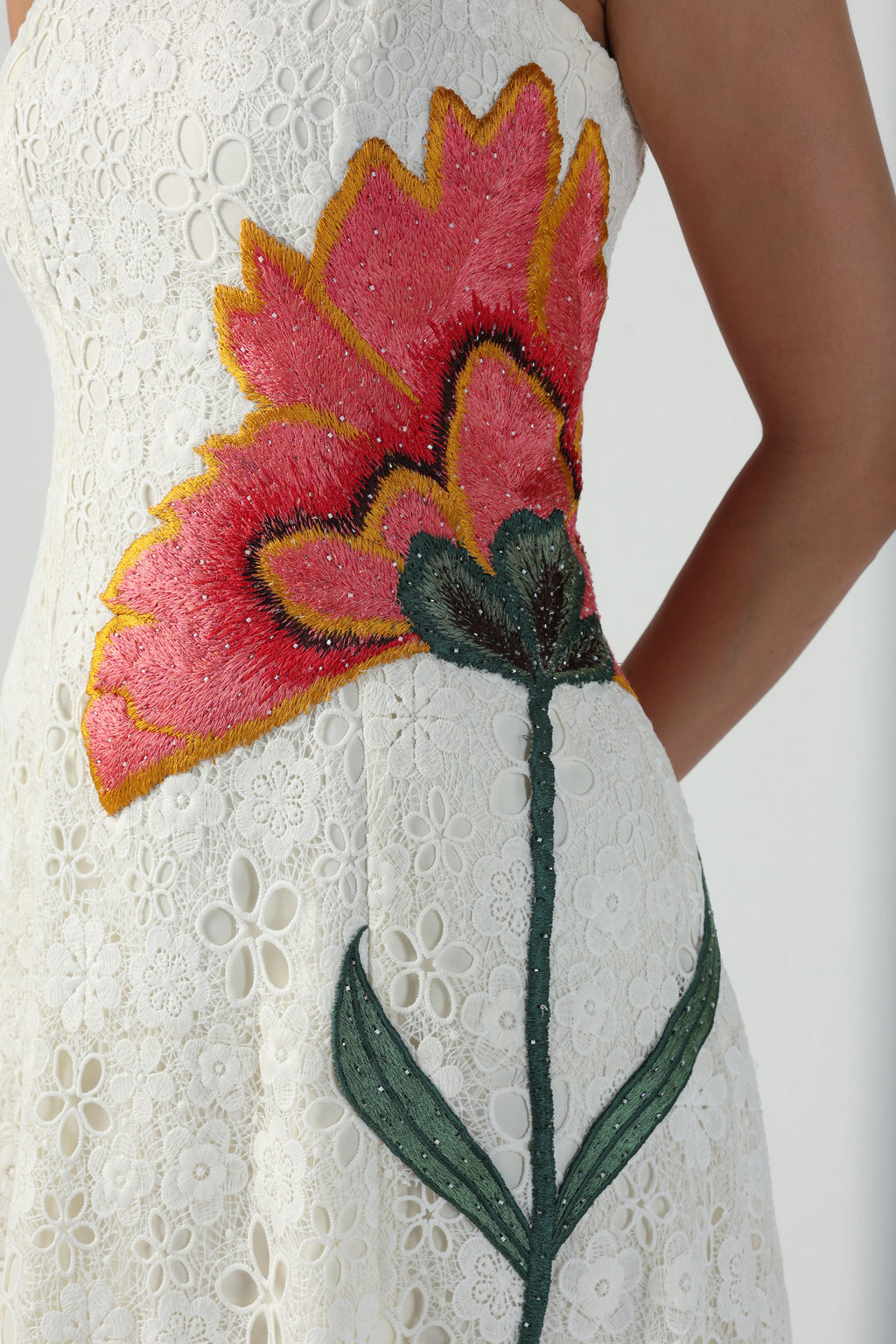 ELYSIA CUTWORK LACE WITH FLORAL APPLIQUE THREADWORK MIDI DRESS