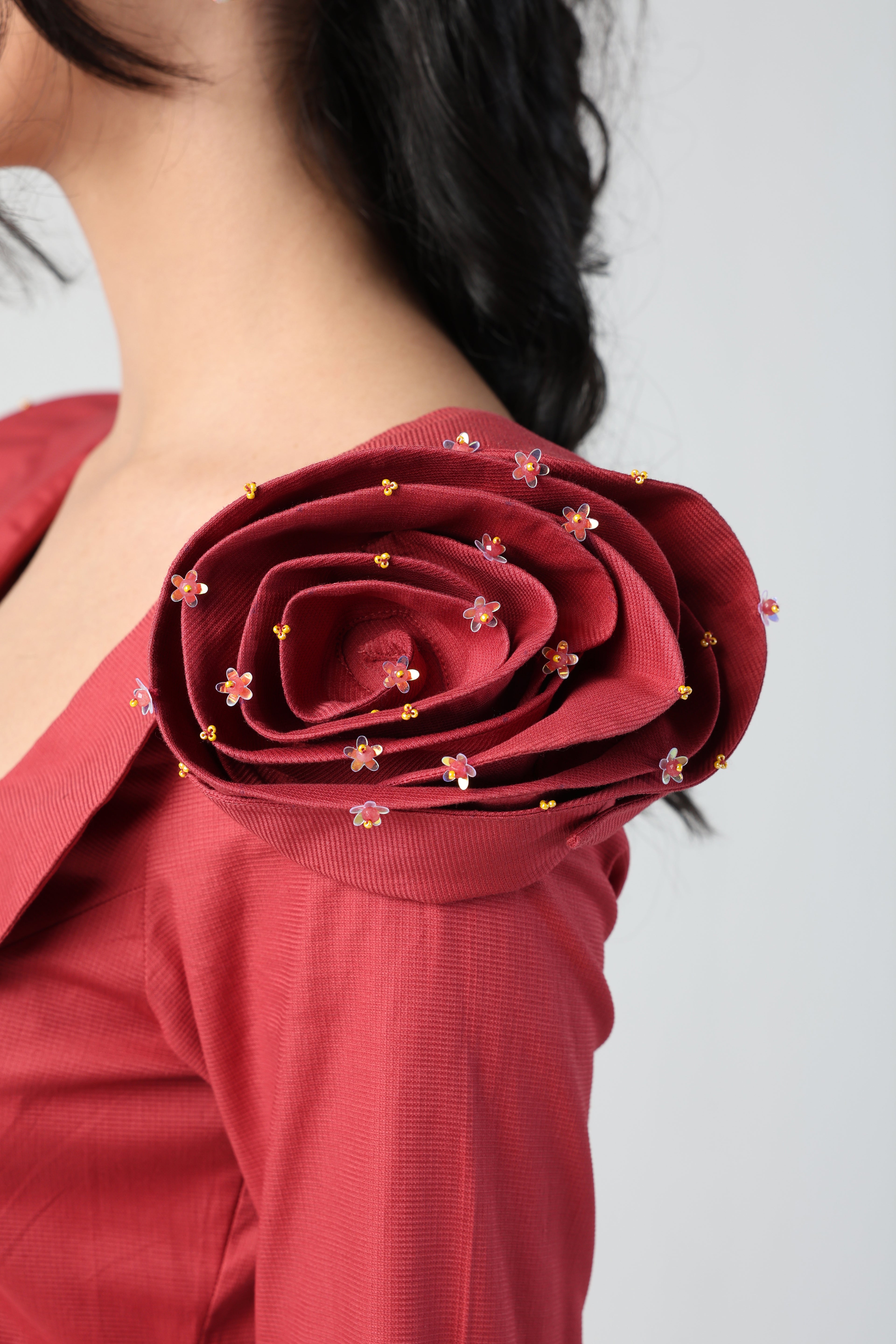 VALENTINA RED 3D ROSETTE SLEEVE FULL SLEEVE MINI DRESS