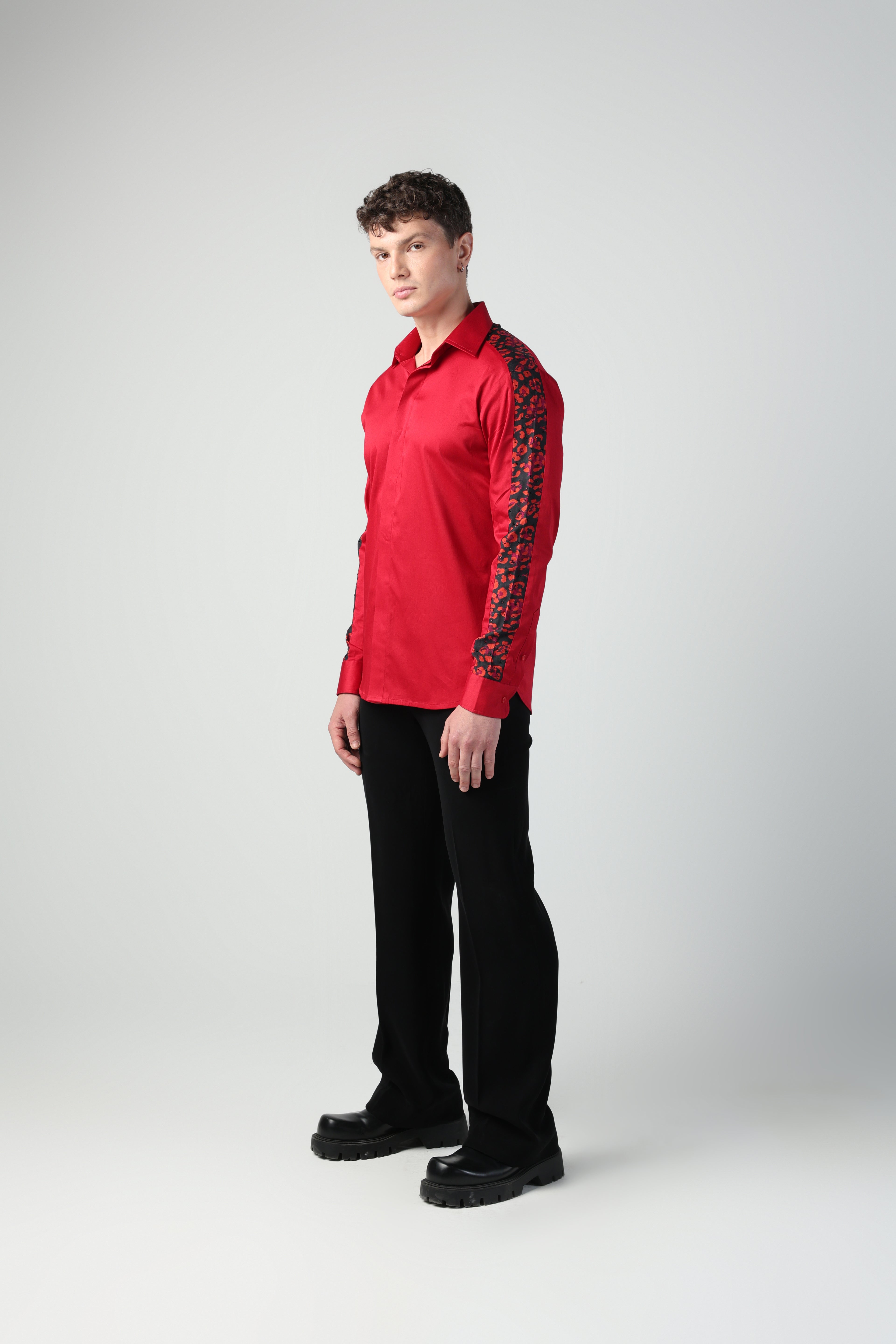 LEO RED HAND EMROIDERED CUSTOM CHEETAH PRINTED PATTERN SHIRT