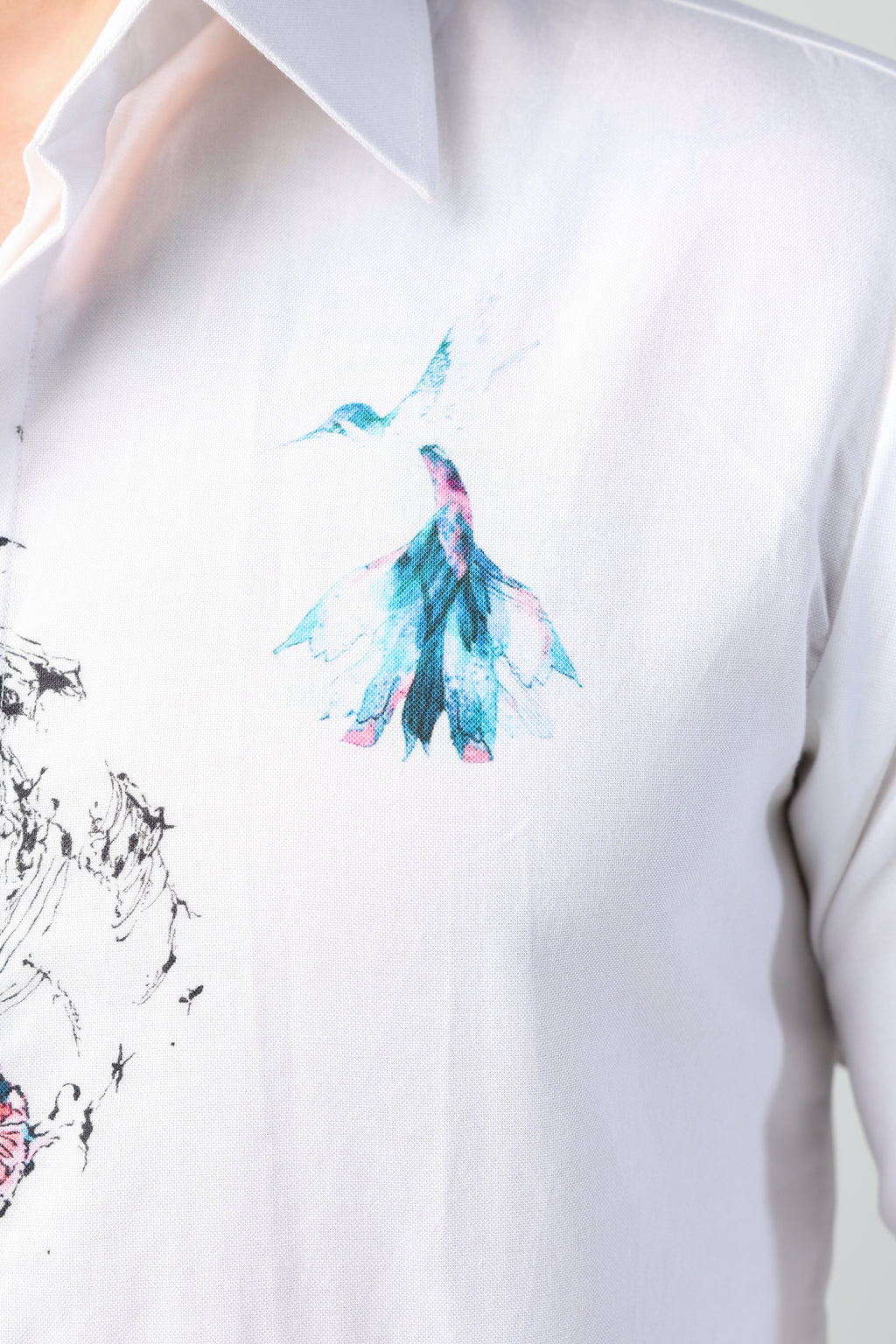 ORESTE WHITE ABSTRACT FLORAL ARTWORK WITH BIRD PRINTED FULL SLEEVE SHIRT