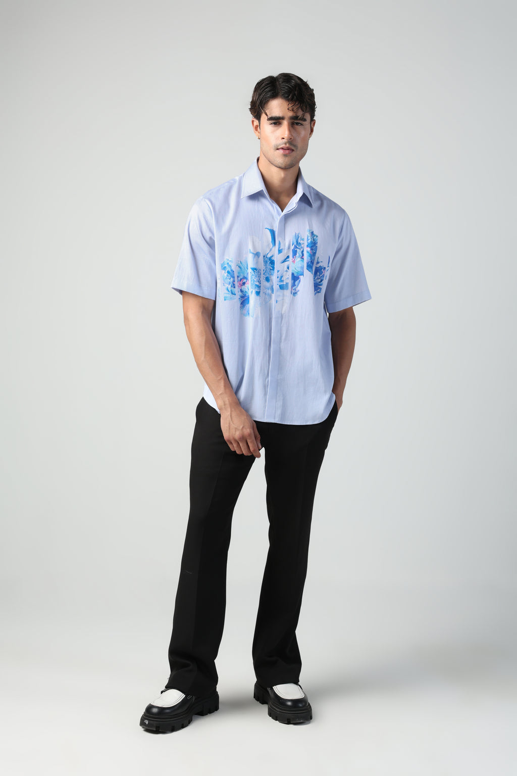 DANTE ABSTRACT BLUE FLORAL PRINTED SHORT SLEEVE SHIRT