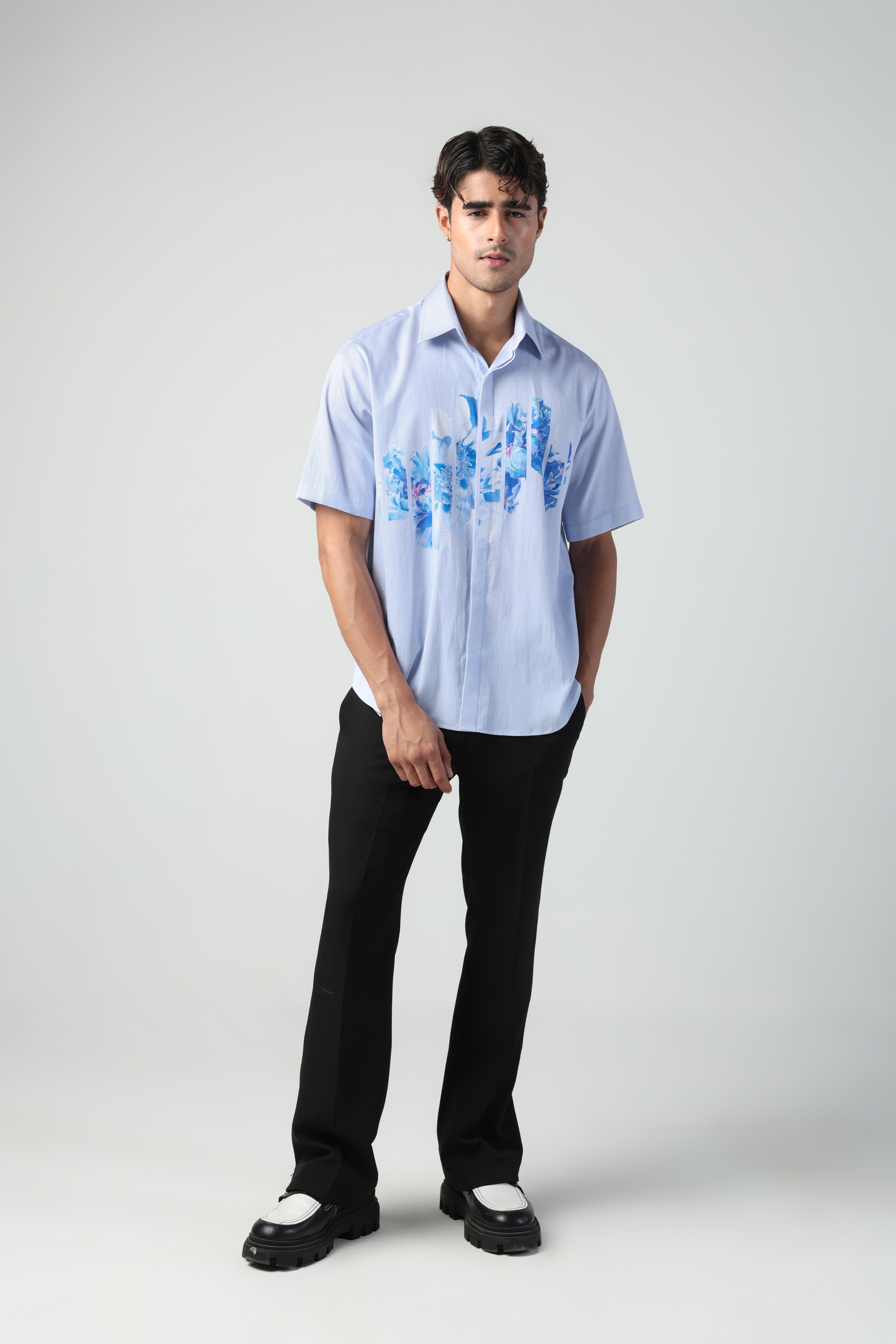 DANTE ABSTRACT BLUE FLORAL PRINTED SHORT SLEEVE SHIRT