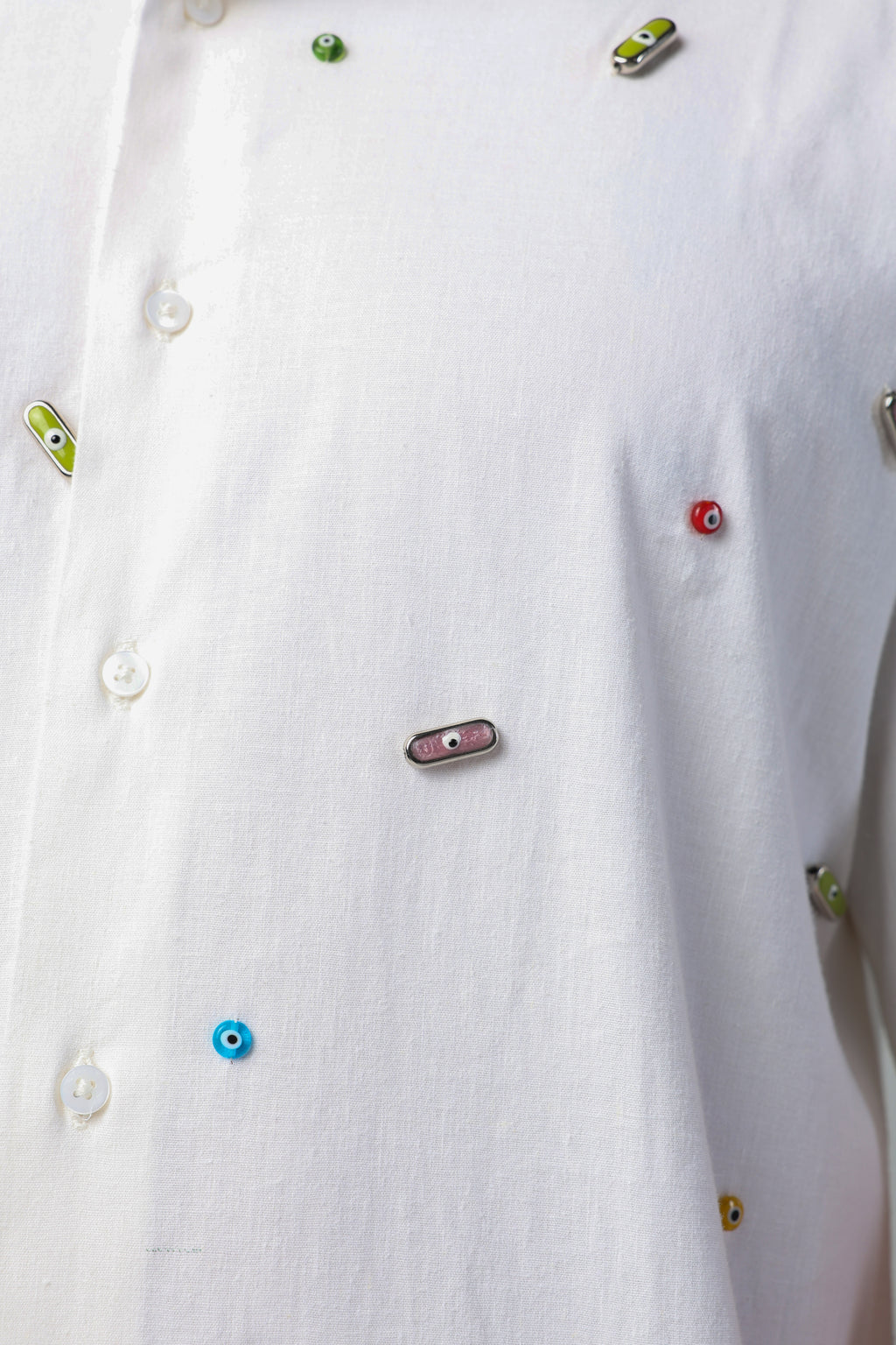 PIETRO ABSTRACT EVIL EYE CHARM LYCRA LINEN SHORT SLEEVE SHIRT