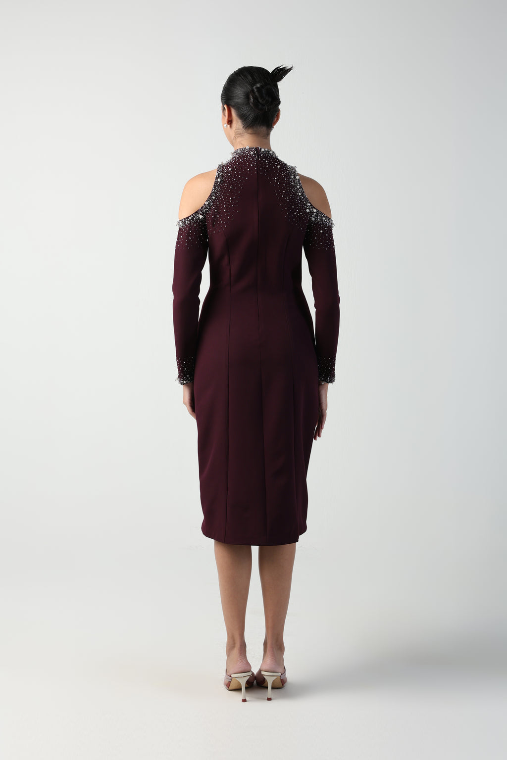 FIAMMA WINE COLD SHOULDER MIDI DRESS