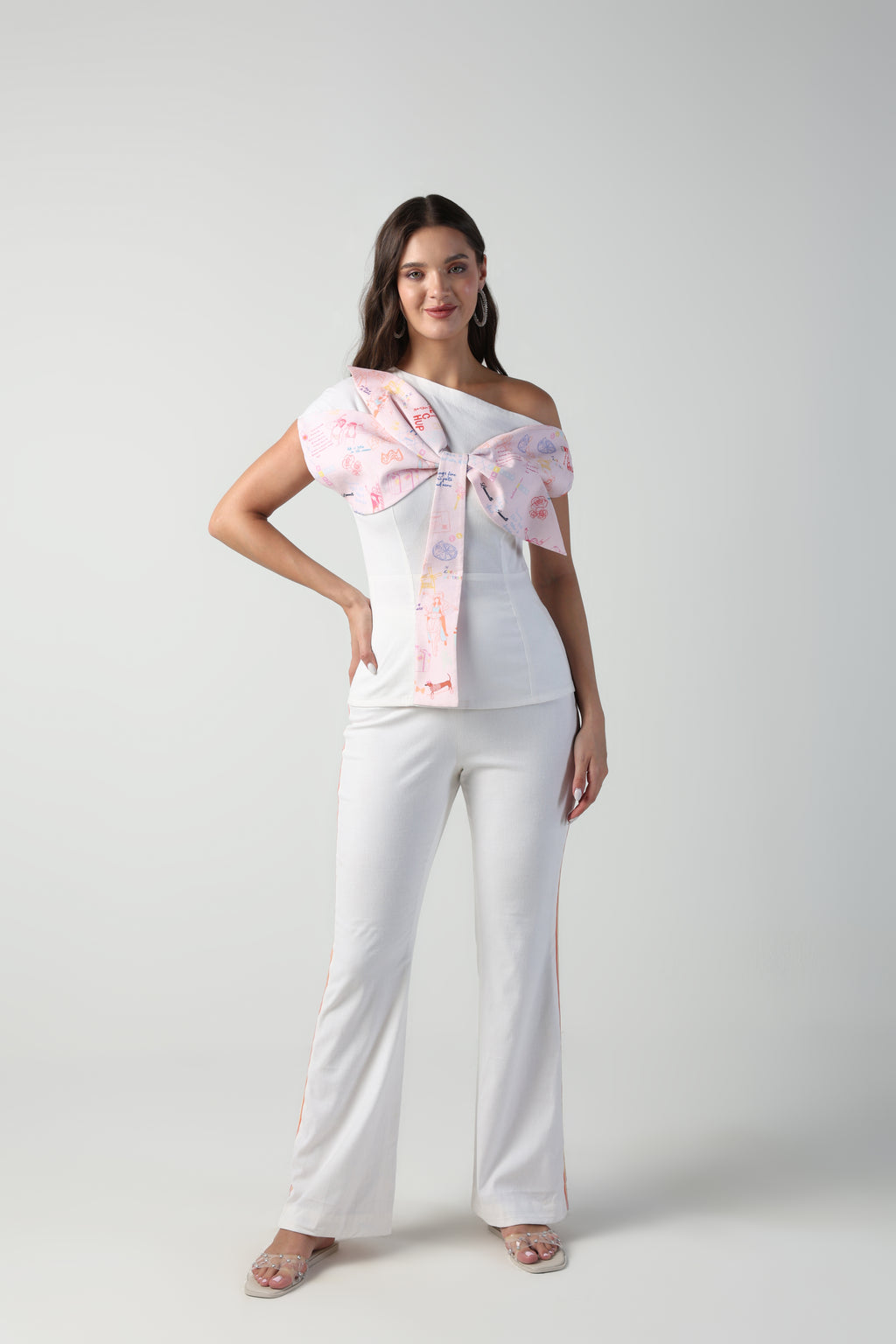 SLAVIA PINK AND WHITE ITALIAN SUMMER PRINTED 3D BOW CO-ORD SET
