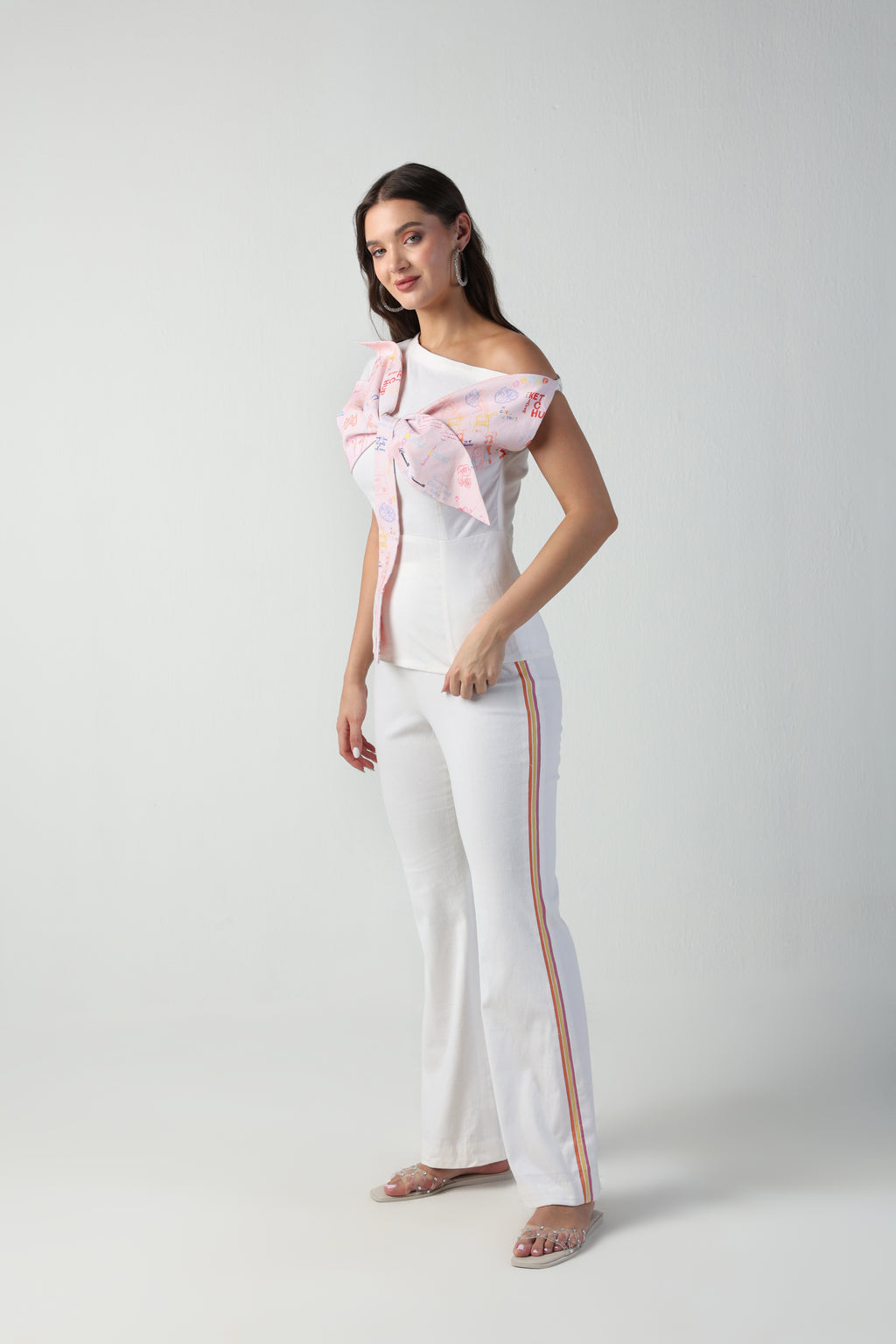 SLAVIA PINK AND WHITE ITALIAN SUMMER PRINTED 3D BOW CO-ORD SET