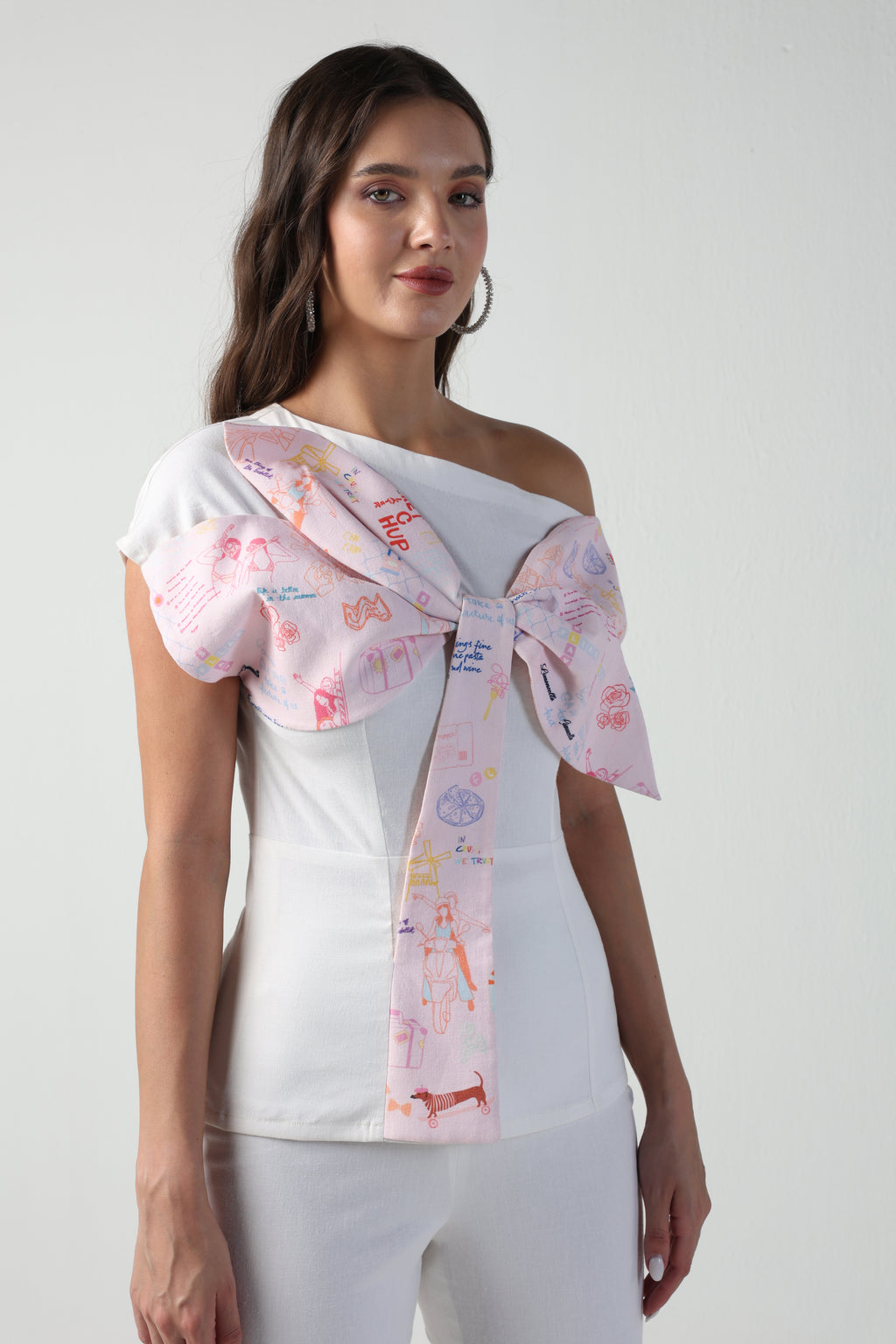 SLAVIA PINK AND WHITE ITALIAN SUMMER PRINTED 3D BOW CO-ORD SET