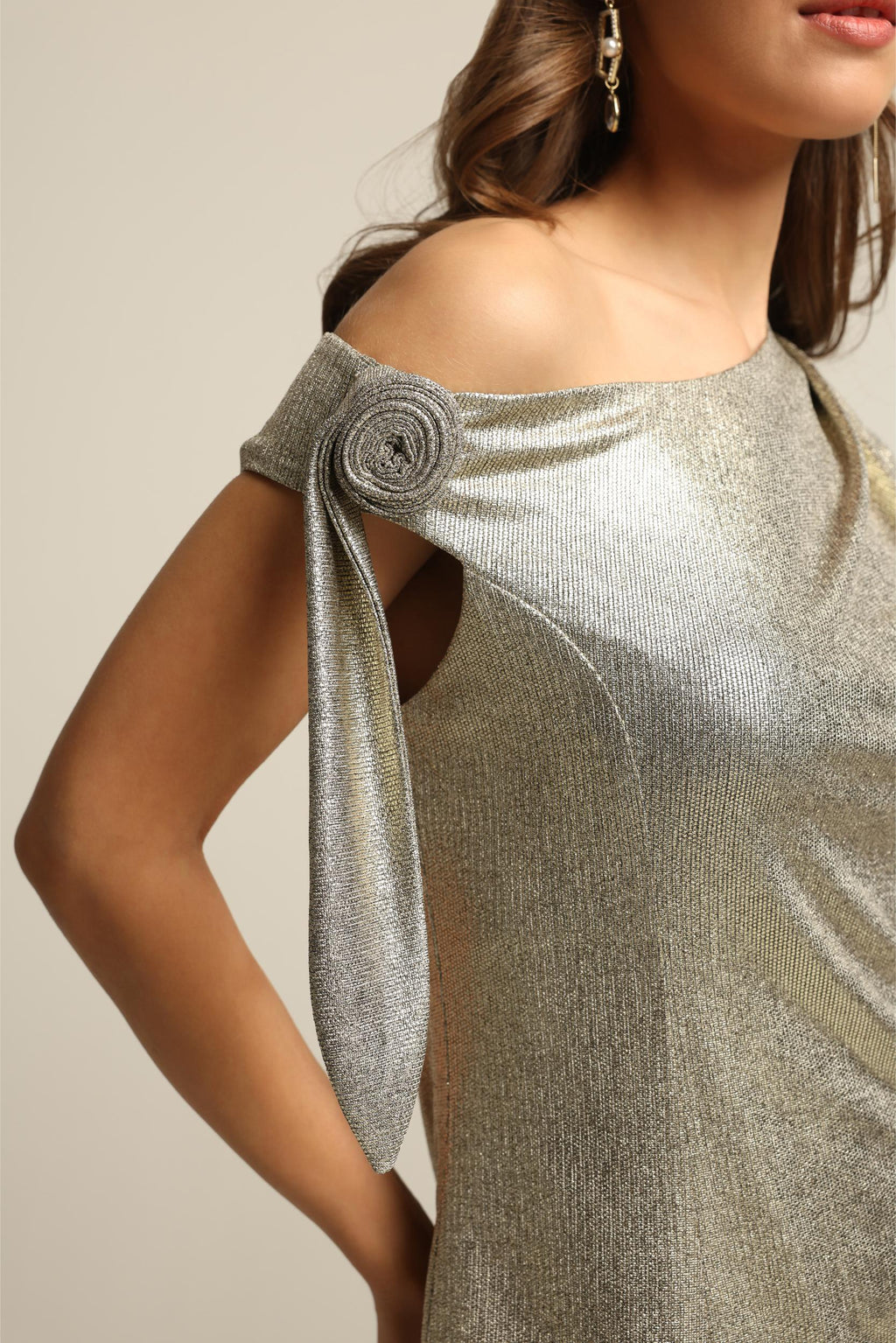 KIRA GOLD FOIL ROSE ASSYMETRIC TOP