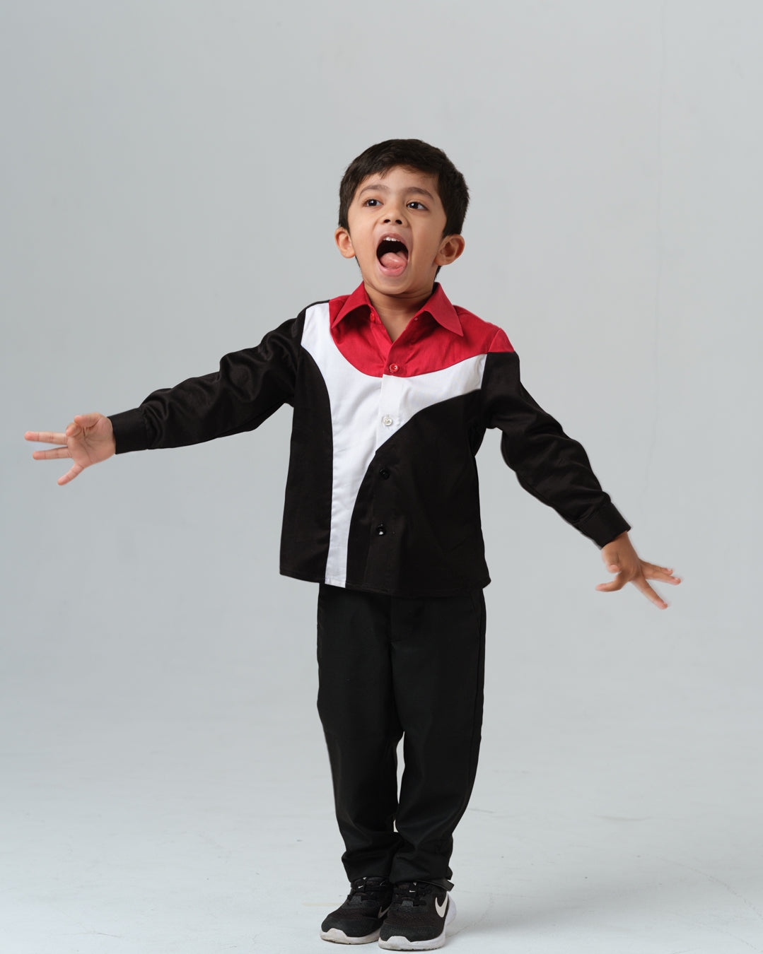 PAOLO RED AND BLACK ABSTRACT GEOMETRIC PATTERN SHIRT BOY