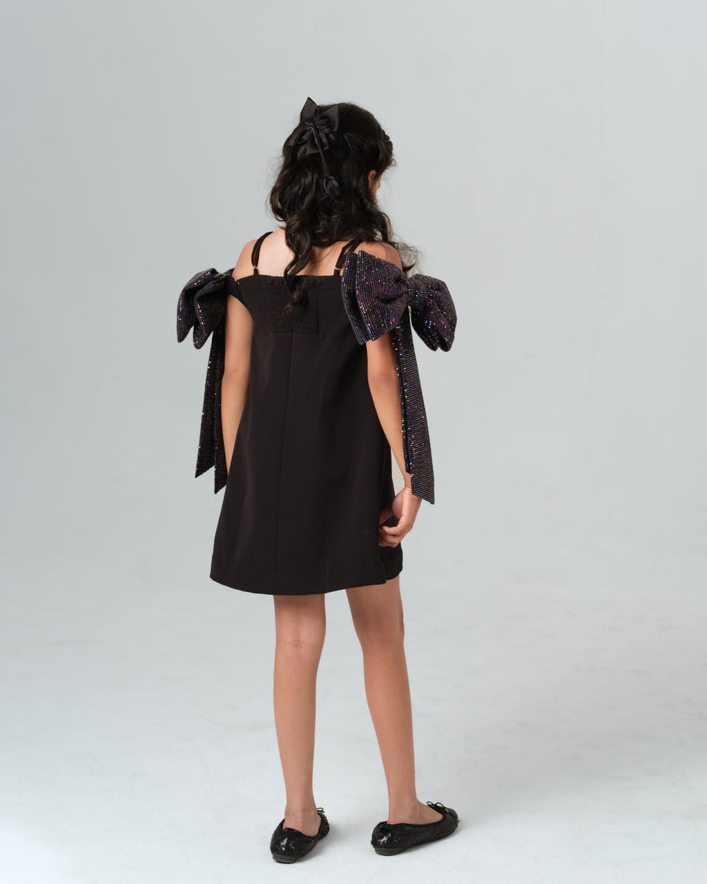 AMORE BLACK 3D MULTI SEQUIN BOW DRESS MINI
