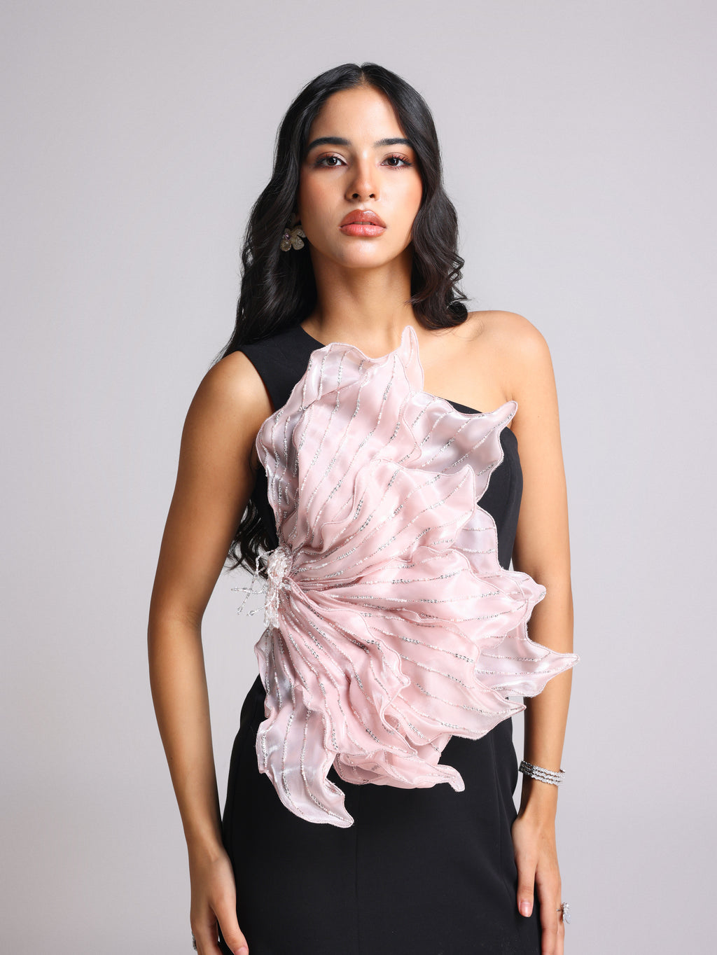 REGINA 3D FLORAL BLACK MIDI DRESS